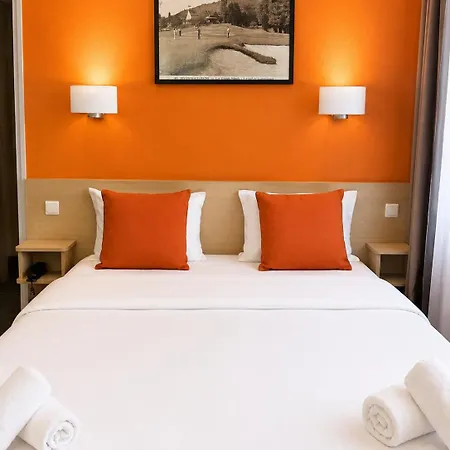 La Terrasse Fleurie Les Bains 2*